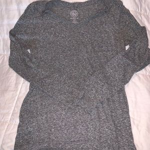 SO brand women’s long sleeved shirt